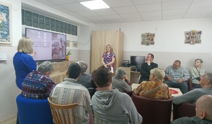 6. fotografia fotogalérie Beseda s kňazom - foto