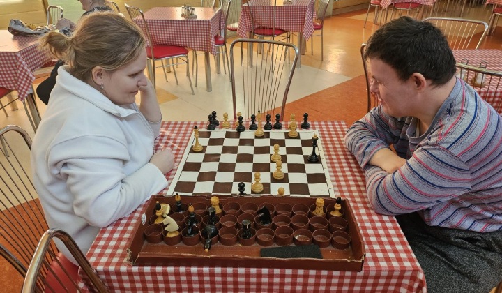 15. fotografia fotogalérie KARTY párty - foto