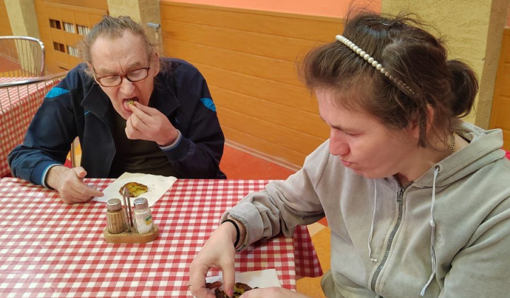 32. fotografia fotogalérie Medvedí cesnak - foto