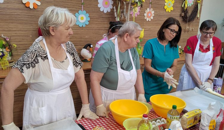 6. fotografia fotogalérie Čerešňová hrnčeková bublanina - foto