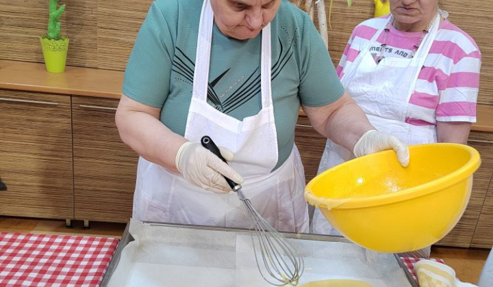 9. fotografia fotogalérie Čerešňová hrnčeková bublanina - foto