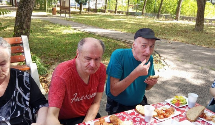 11. fotografia fotogalérie Letná opekačka - foto