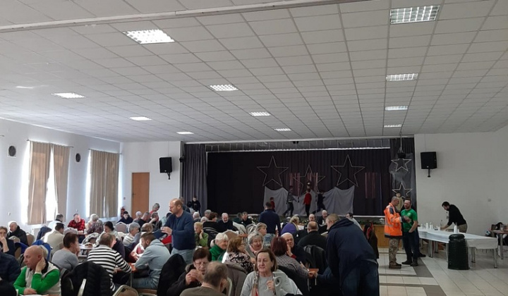 5. fotografia fotogalérie Aktuality - uvod / Novoročná zabíjačka v obci - foto