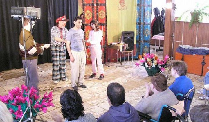 2. fotografia fotogalérie Cirkusové variete v zariadení - foto