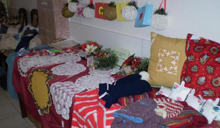 2. fotografia fotogalérie Vianočná predajná výstava - foto