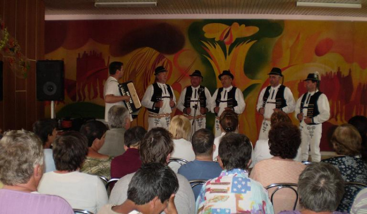 3. fotografia fotogalérie Deň matiek 2009 - foto