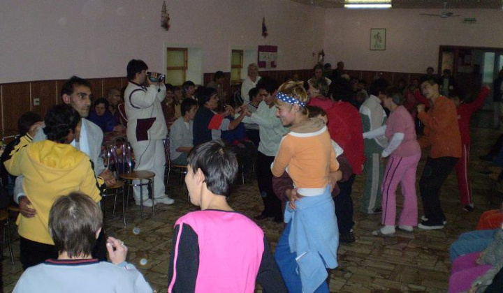 4. fotografia fotogalérie Úcta k starším v domove - foto