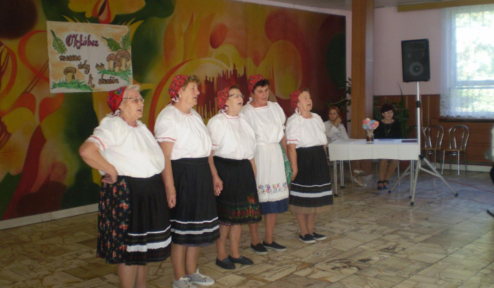 6. fotografia fotogalérie Úcta k starším - foto