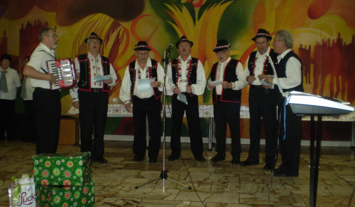 2. fotografia fotogalérie Vianoce s Vánkom a Staršima chlopmi - foto
