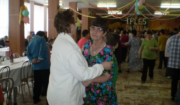 3. fotografia fotogalérie 1. ročník plesu v ONDAVE - foto