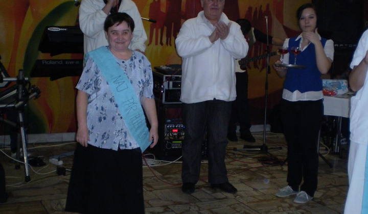 6. fotografia fotogalérie 1. ročník plesu v ONDAVE - foto