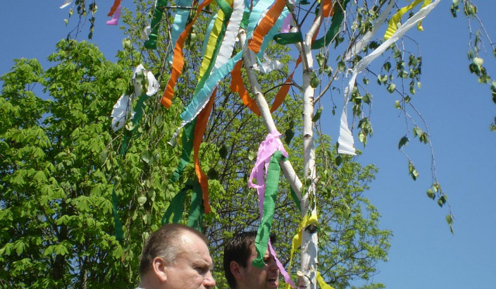 6. fotografia fotogalérie Stavanie mája - foto