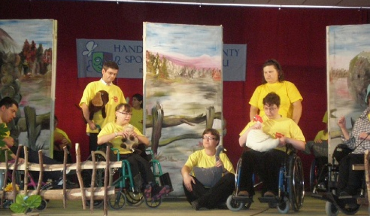 9. fotografia fotogalérie Handicapované talenty spoločne na javisku - foto