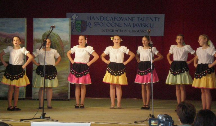 13. fotografia fotogalérie Handicapované talenty spoločne na javisku - foto