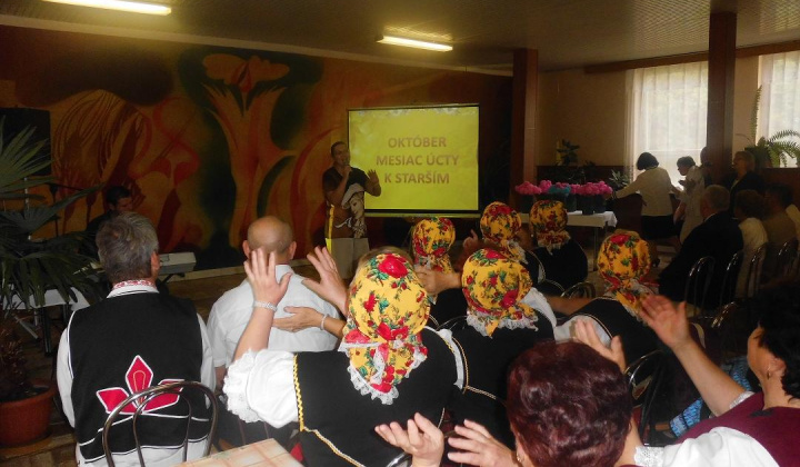 7. fotografia fotogalérie Úcta k starším - foto