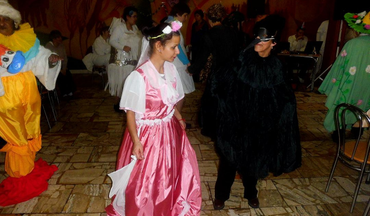 3. fotografia fotogalérie Maškarný bál 2013 - foto
