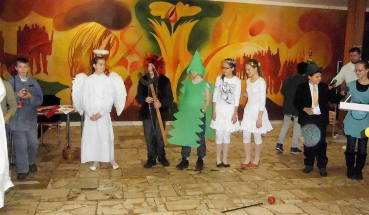 5. fotografia fotogalérie Vianočná  akadémia detí ZŠ s MŠ - foto